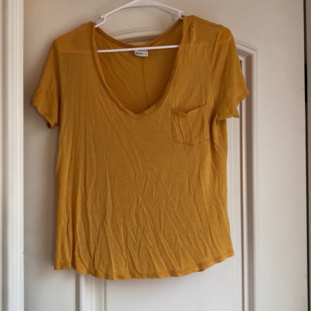 Yellow every day T-shirt